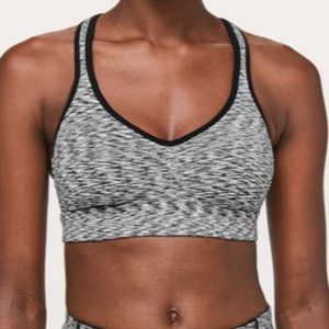 NWT Size 4 Space dye Speed Up Sports Bra